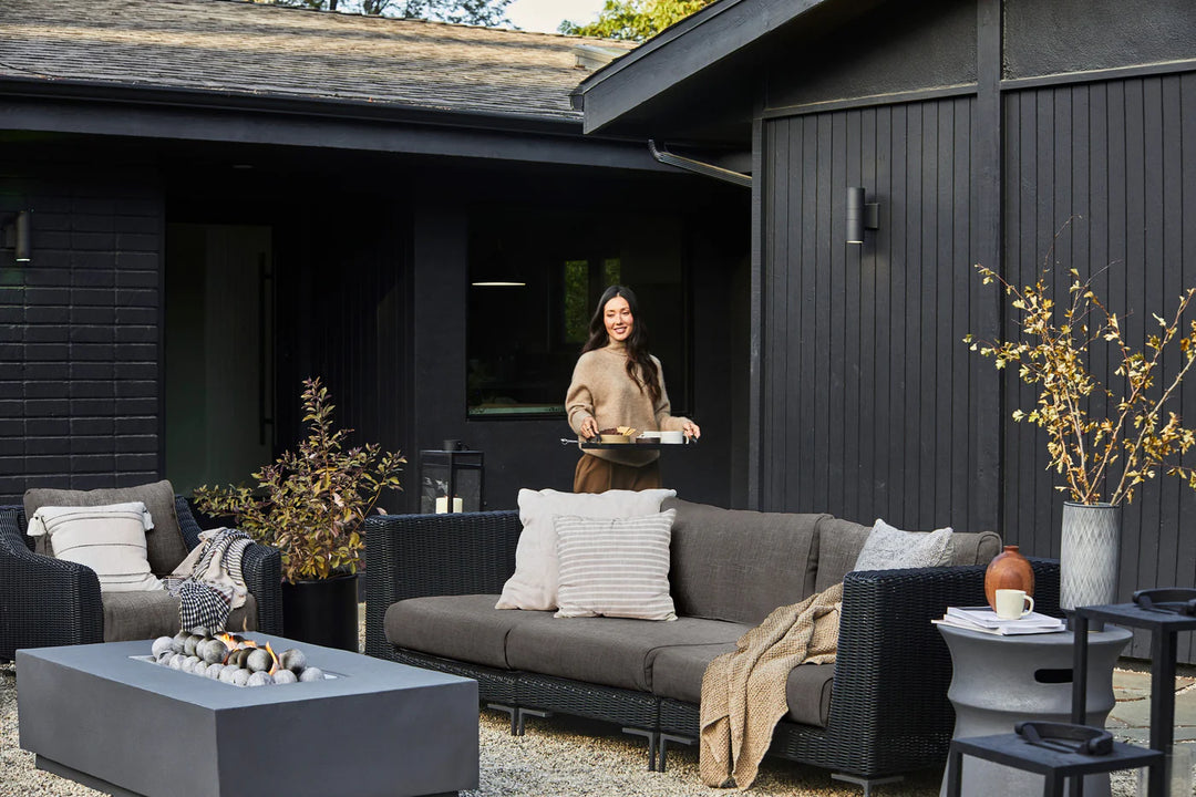 Outer Black Wicker Outdoor 8-Seat U-Sectional