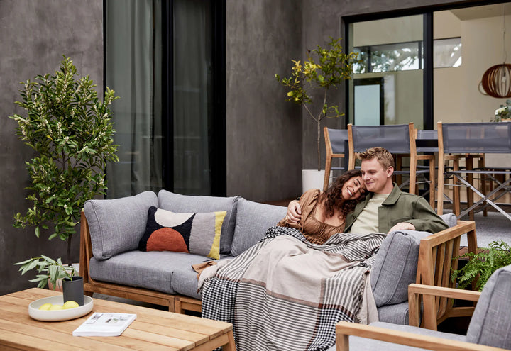 Outer Teak Outdoor 7-Seat U-Sectional
